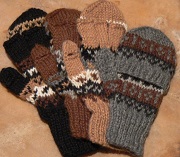 Deluxe Hand Knit Hooded Kids Alpaca Gloves